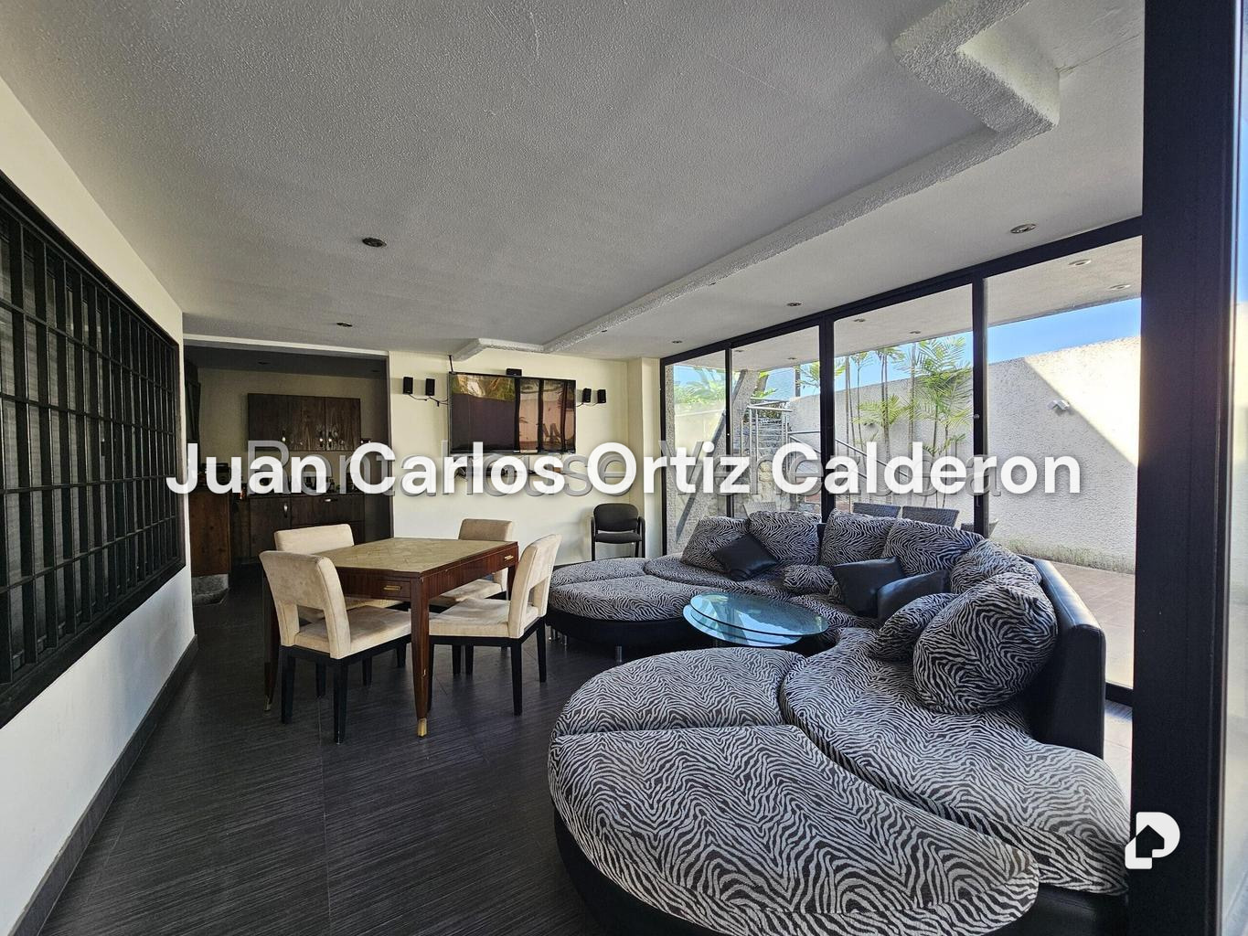 Casa en Los Naranjos (del Cafetal), Caracas – 23