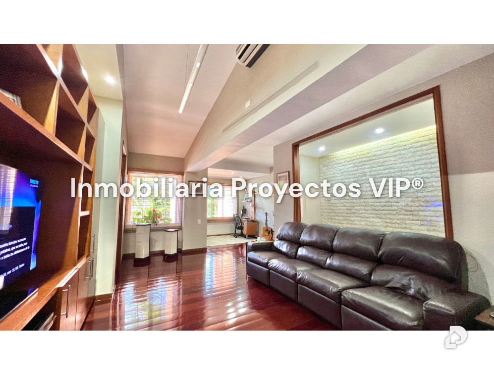 Casa en La Lagunita, Caracas – 6