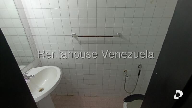 Oficina en Chuao, Caracas – 16