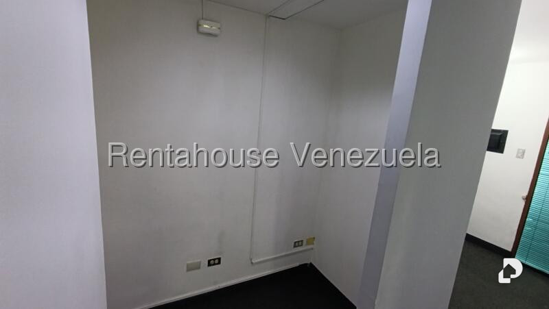 Oficina en Chuao, Caracas – 19