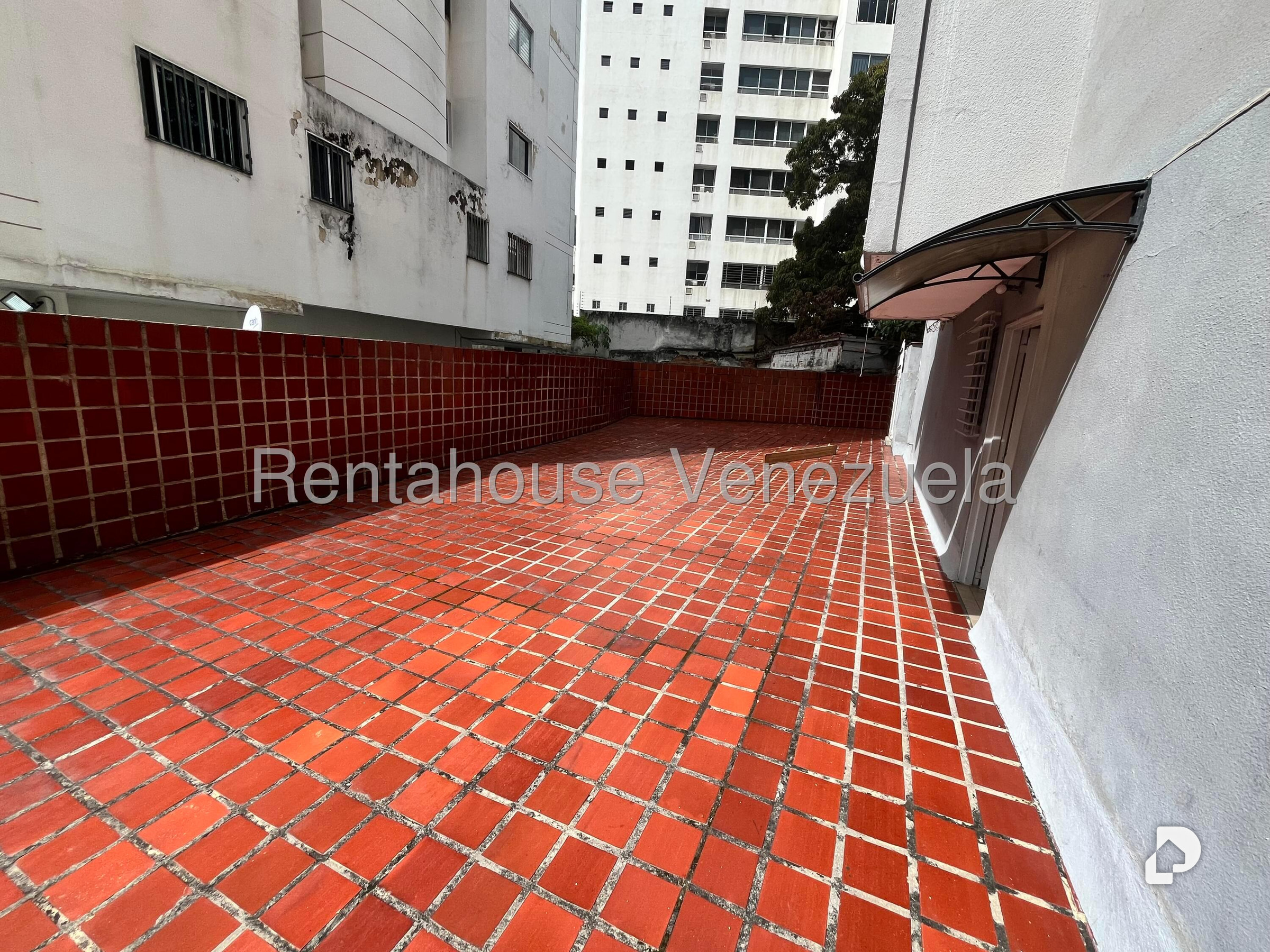 Apartamento en La Florida, Caracas – 29