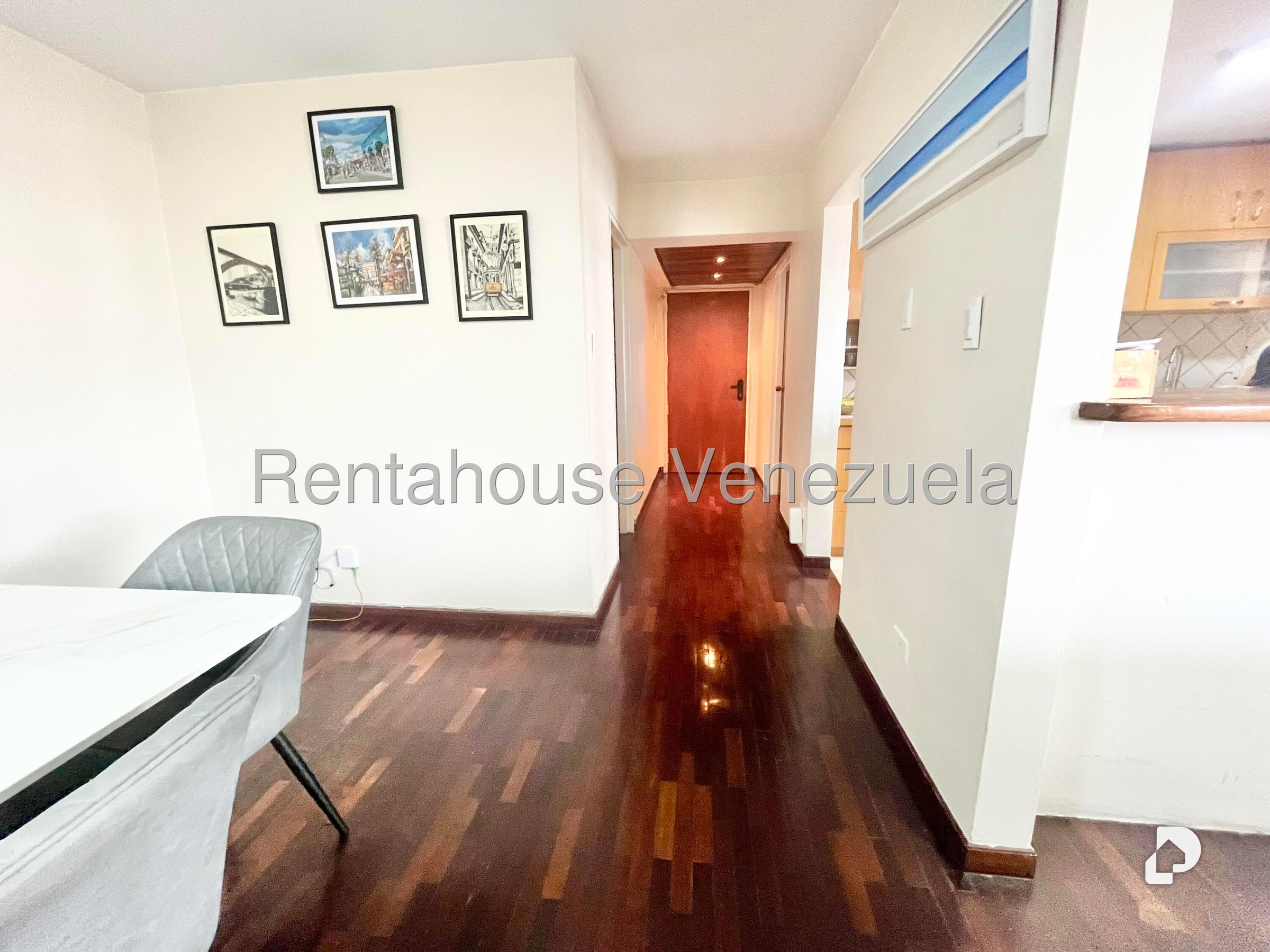 Apartamento en La Florida, Caracas – 17