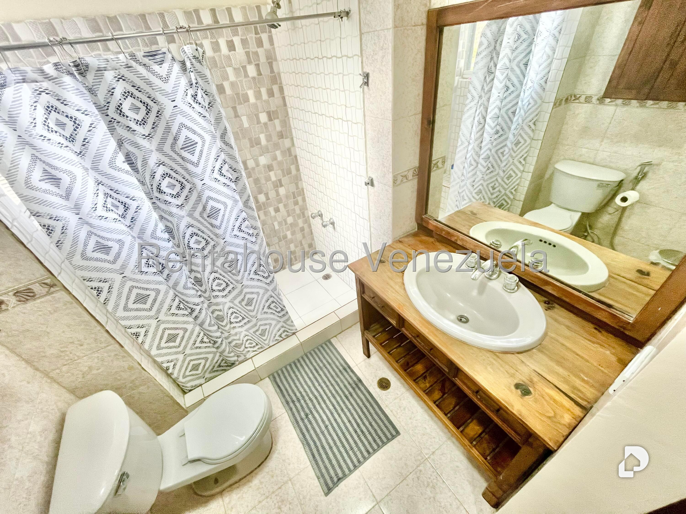 Apartamento en La Florida, Caracas – 21