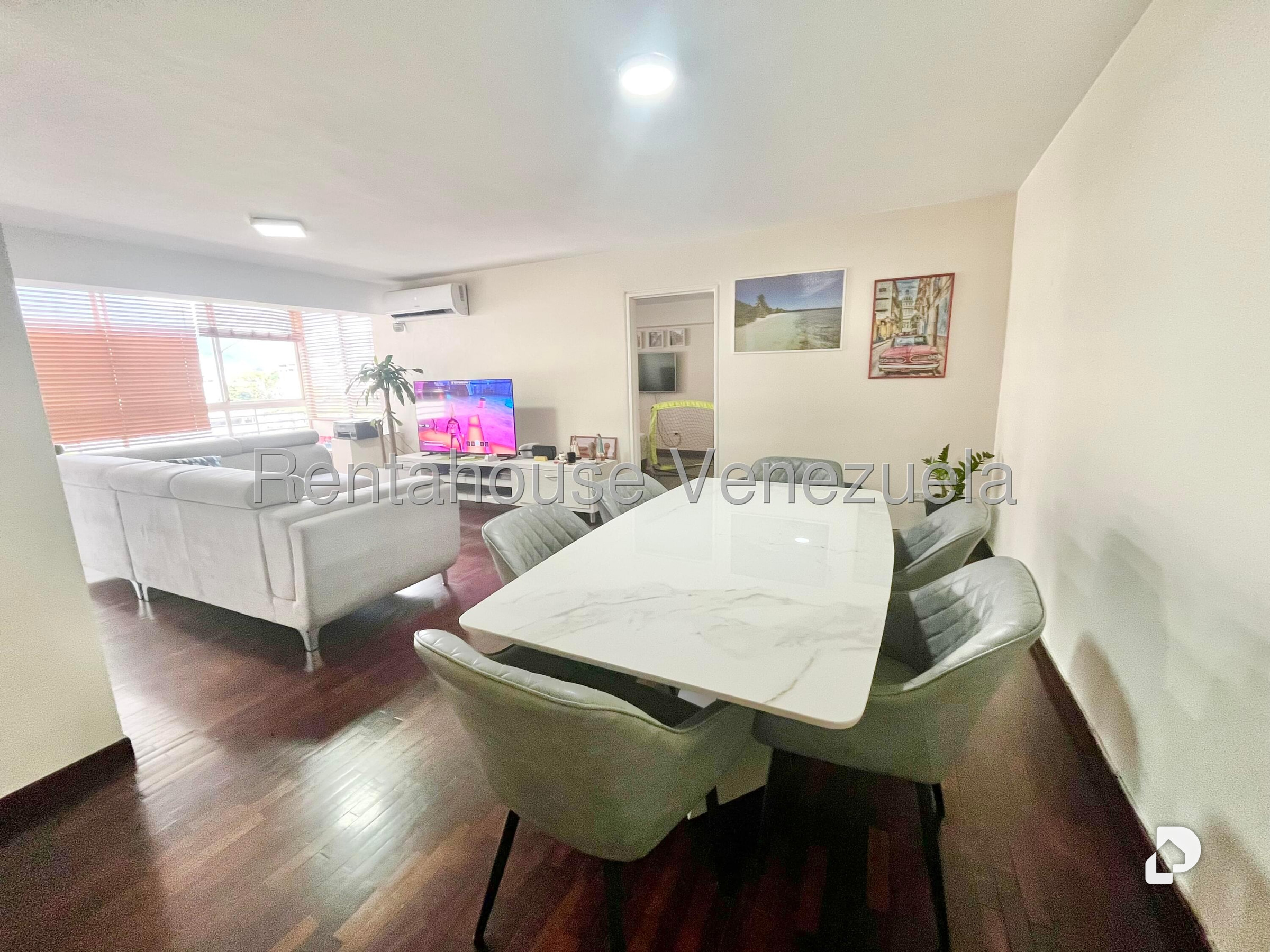 Apartamento en La Florida, Caracas – 10