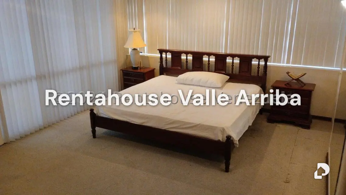 Apartamento en El Hatillo, Caracas – 25
