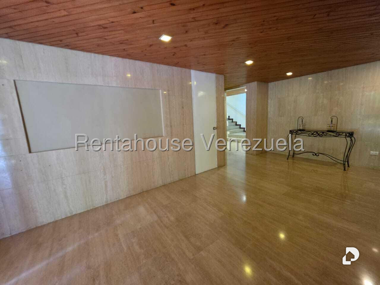 Apartamento en Los Naranjos (del Cafetal), Caracas – 17