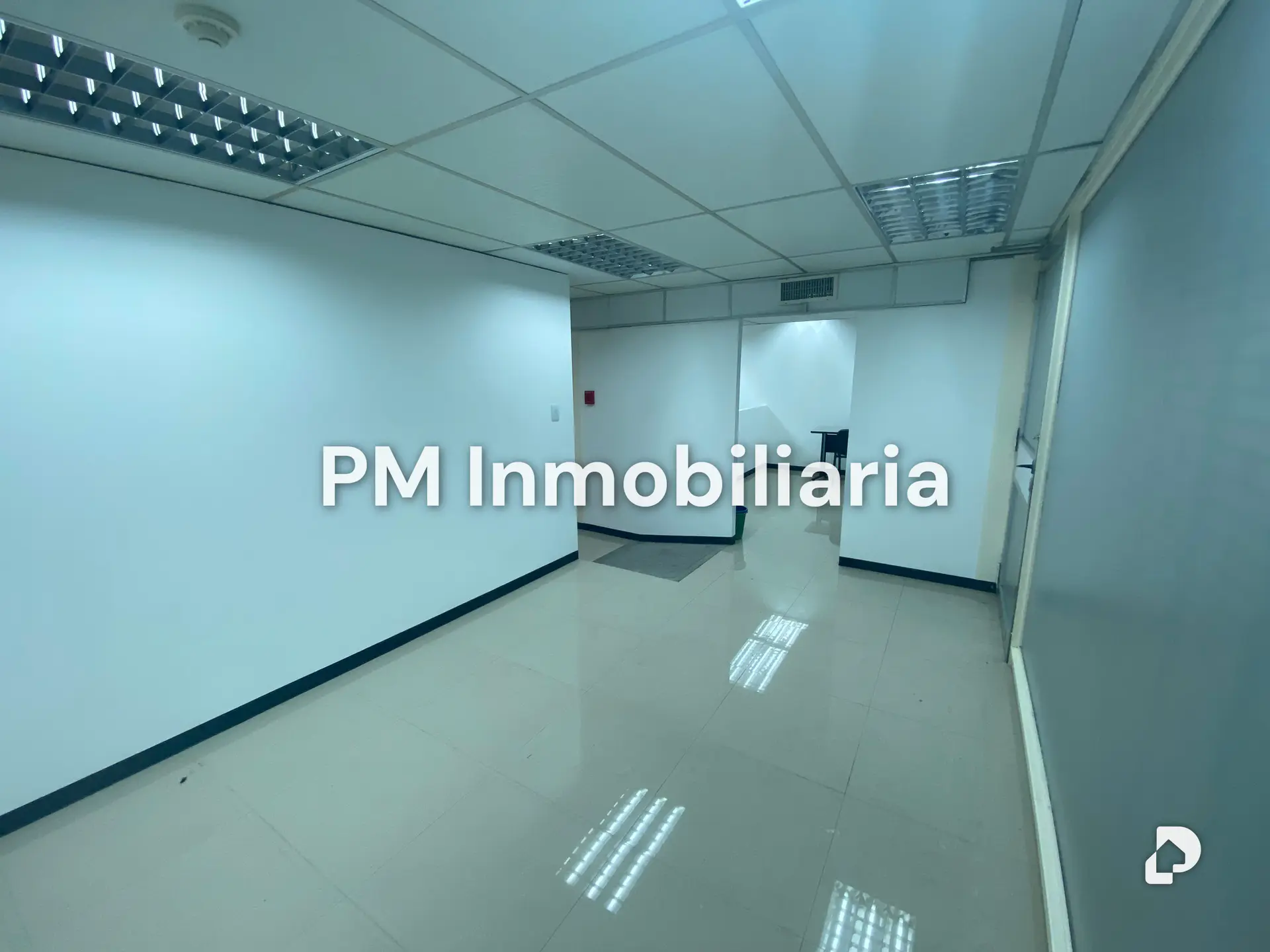 Local comercial en Chacaito, Caracas – 3