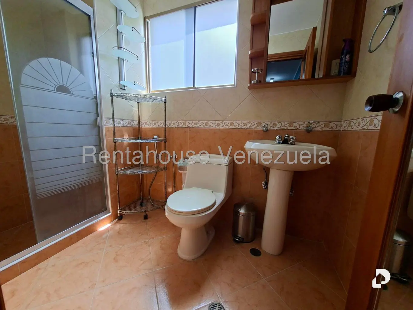 Apartment in Chuao, Caracas – 18