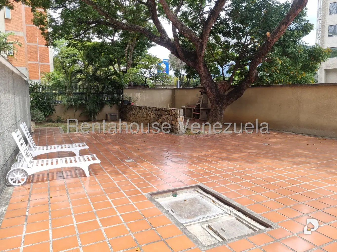 Apartment in Chuao, Caracas – 3