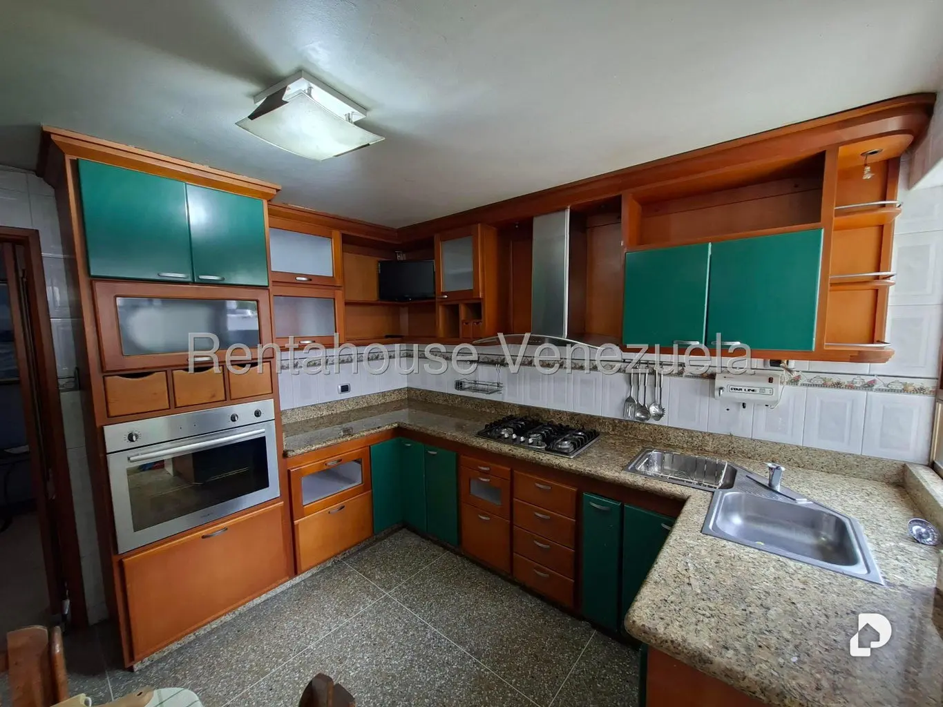 Apartment in Chuao, Caracas – 8