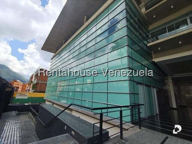 Local comercial en La Urbina, Caracas – 1