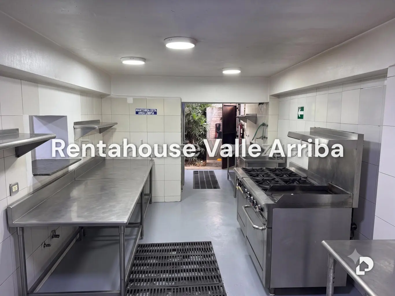 House in Alta Florida, Caracas – 15