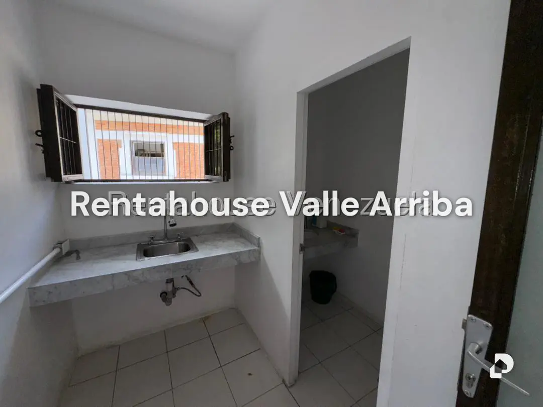 House in Alta Florida, Caracas – 28
