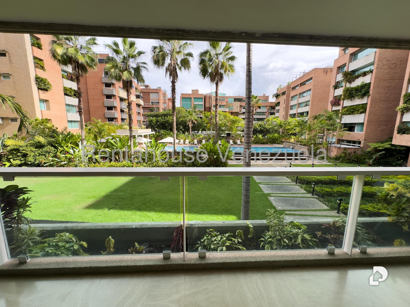 Apartamento en Campo Alegre, Caracas – 8