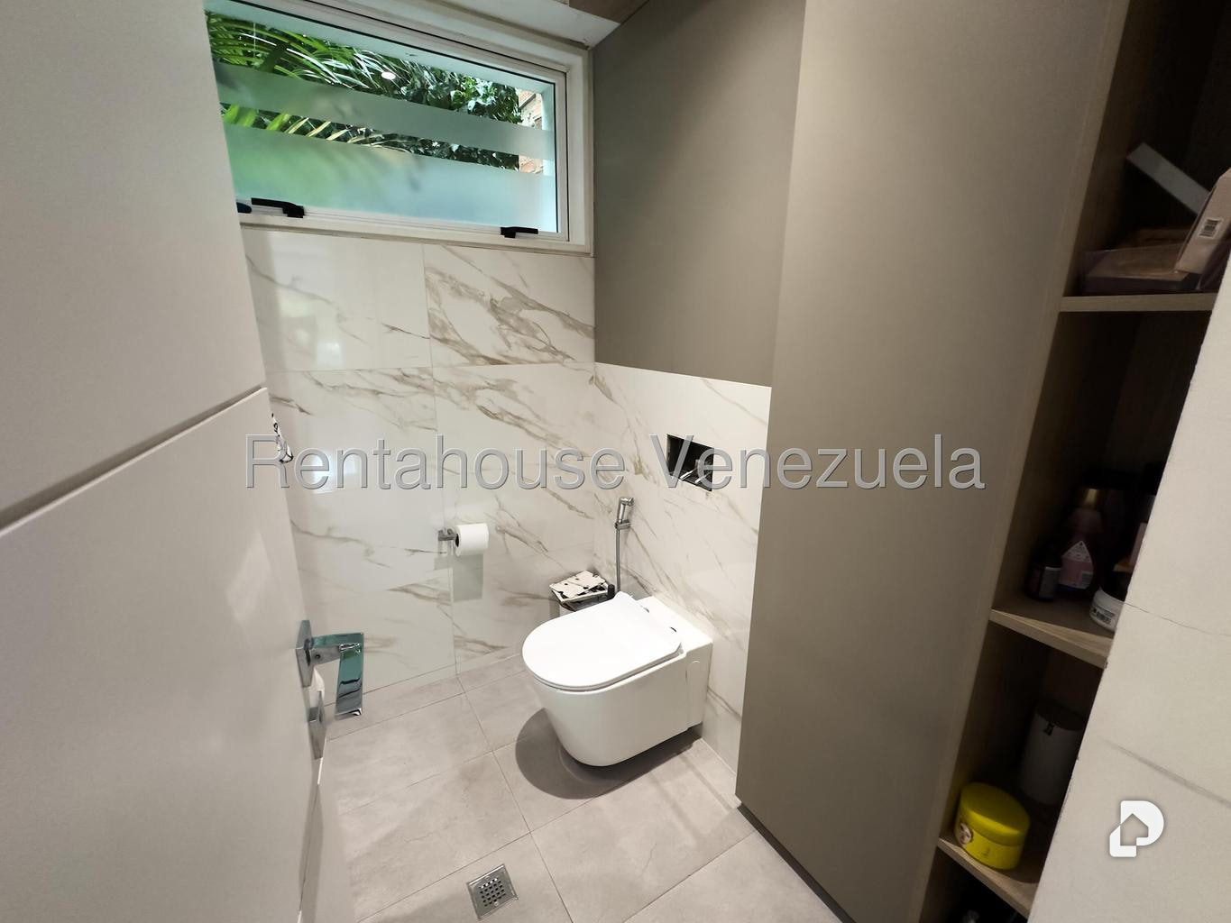 Apartamento en Campo Alegre, Caracas – 26