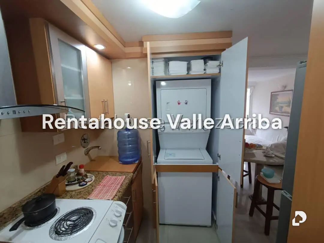 Apartamento en Miravila, Caracas – 9