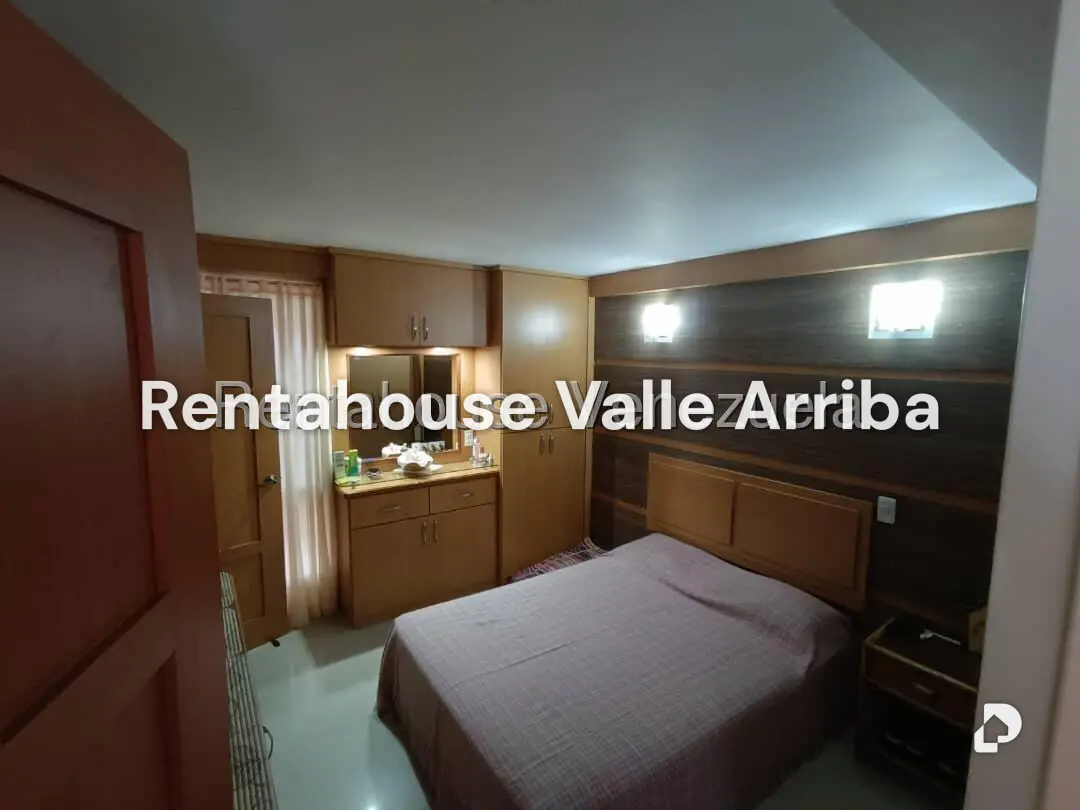 Apartamento en Miravila, Caracas – 14