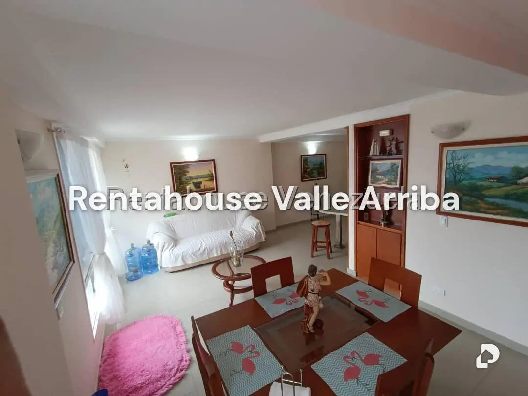 Apartamento en Miravila, Caracas – 11