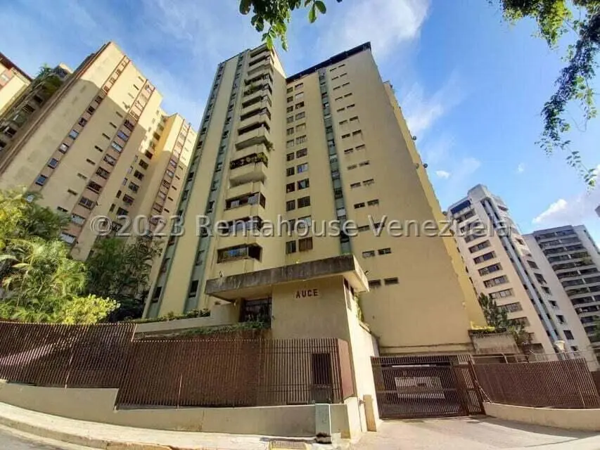 Apartamento en El Cigarral, Caracas - 1