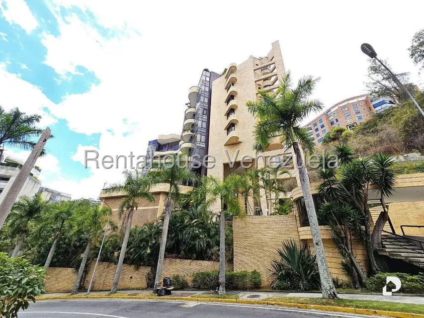 Apartamento en Colinas de Valle Arriba, Caracas – 1