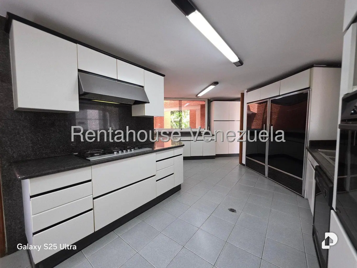 Apartamento en Las Mercedes, Caracas – 27