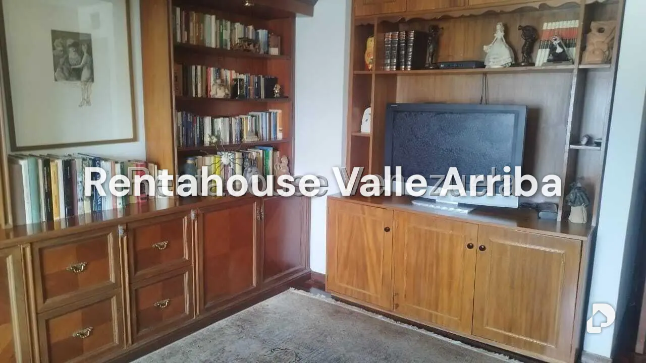 Apartamento en Lomas de Las Mercedes, Caracas – 15