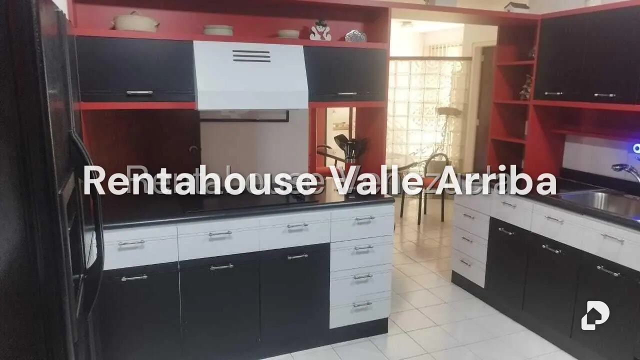 Apartamento en Lomas de Las Mercedes, Caracas – 22