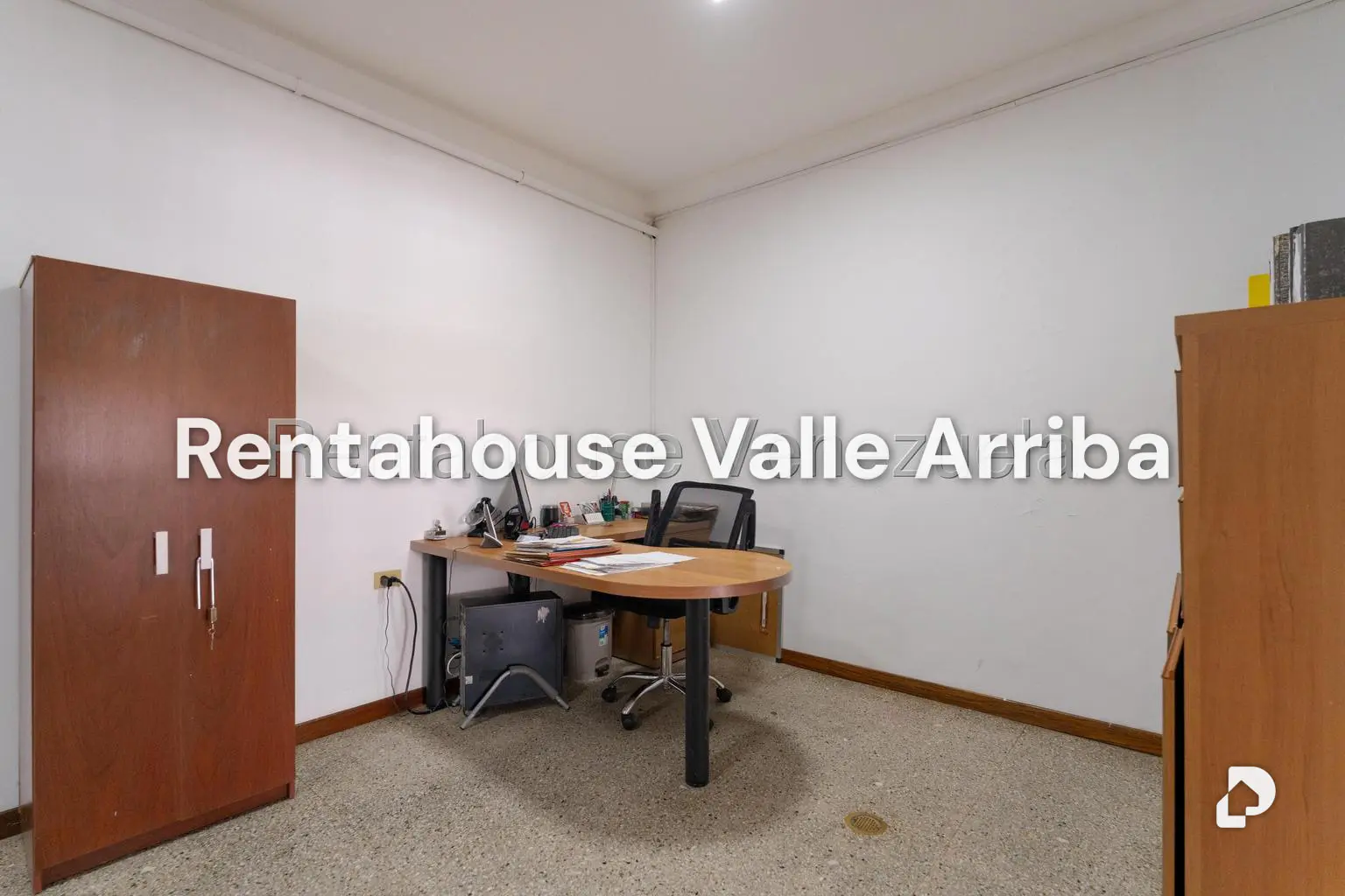 Local comercial en Chuao, Caracas – 13