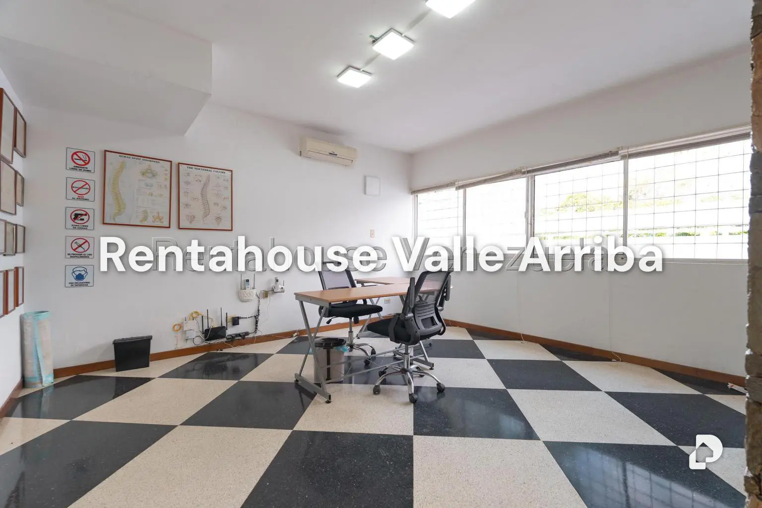 Local comercial en Chuao, Caracas – 28