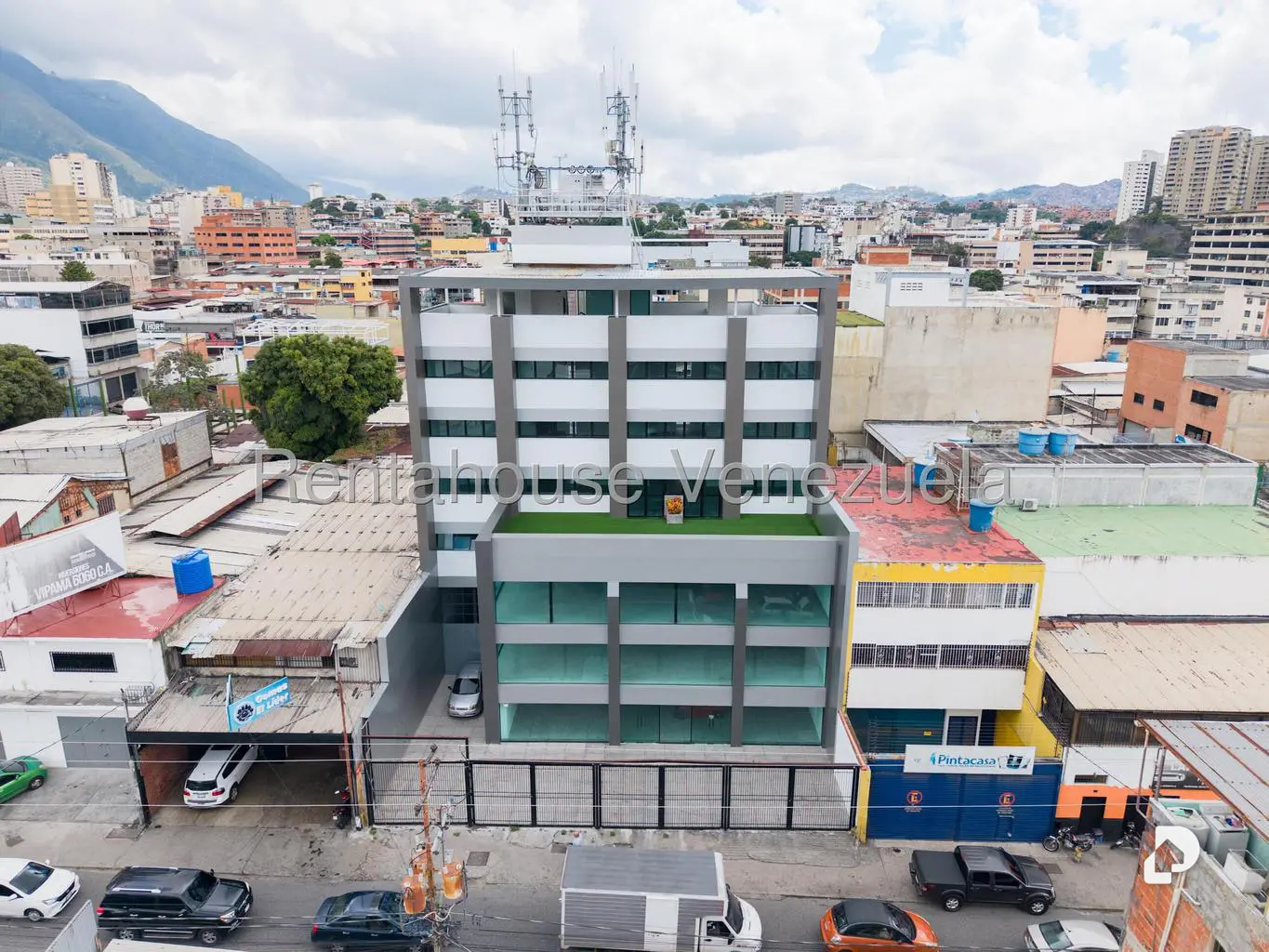 Edificio en Boleíta Sur, Caracas – 3