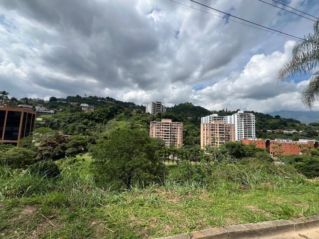 Terreno en Cerro Verde, Caracas - 1