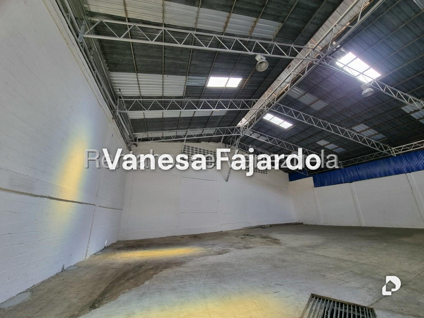 Galpón en La Yaguara, Caracas – 13