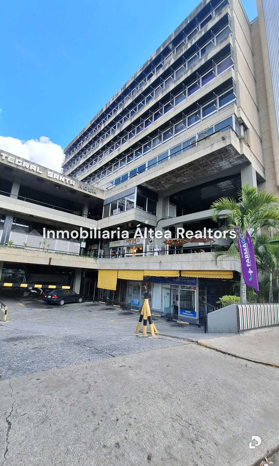 Oficina en Santa Rosa de Lima, Caracas – 24