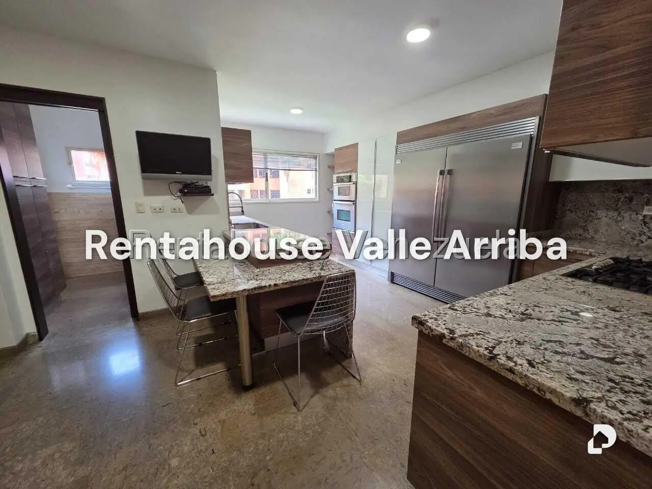 Apartamento en Campo Alegre, Caracas – 25