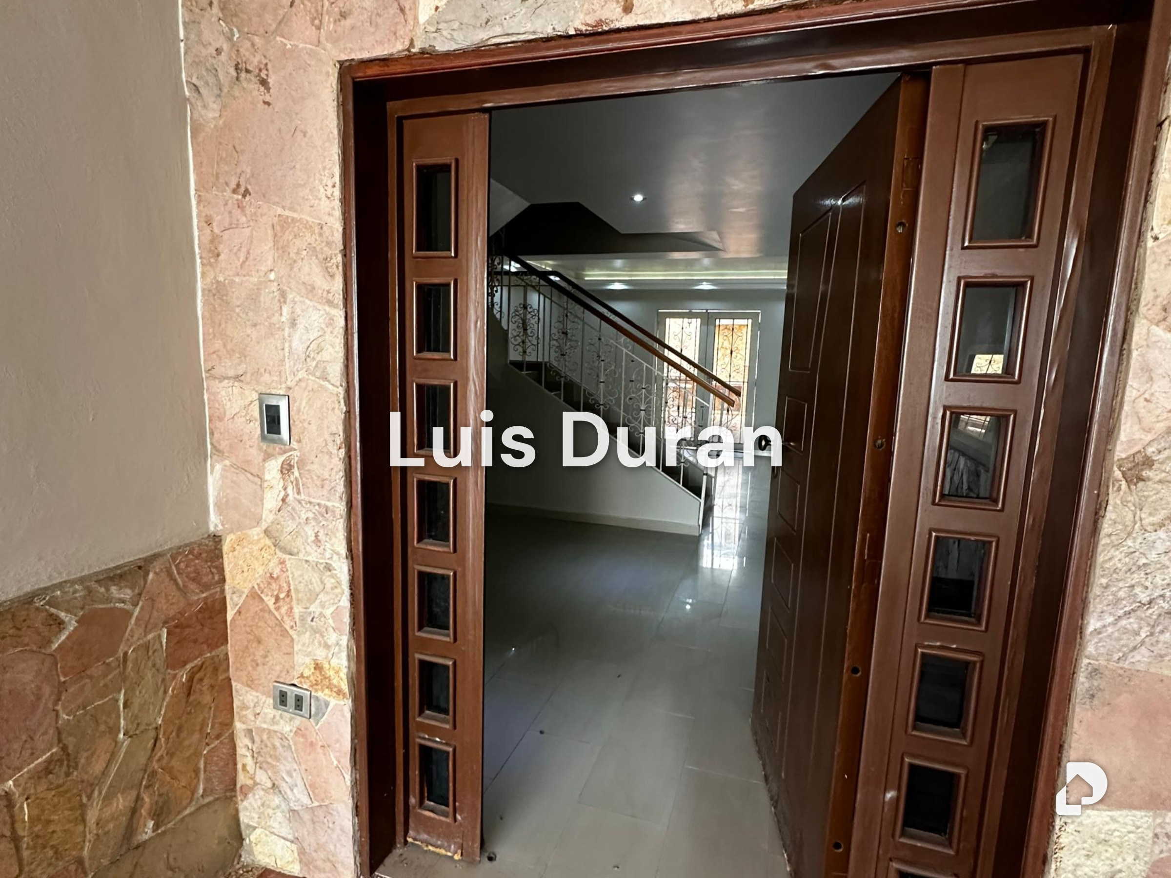 Townhouse en El Remanso, San Diego – 2