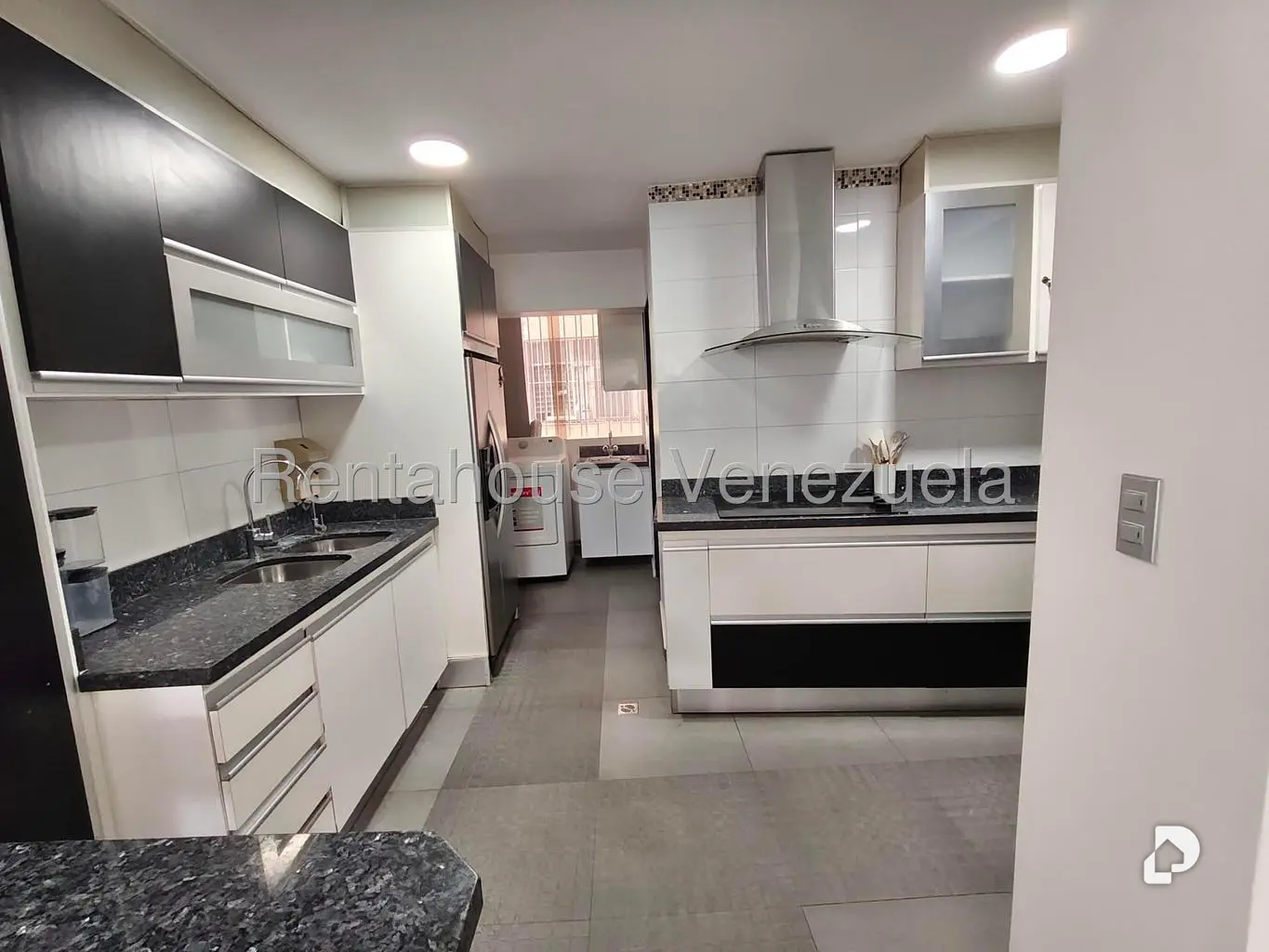 Apartamento en La Urbina, Caracas – 14