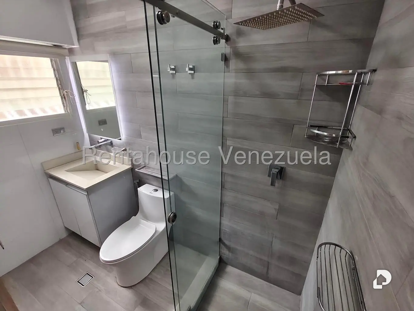 Apartamento en La Urbina, Caracas – 29