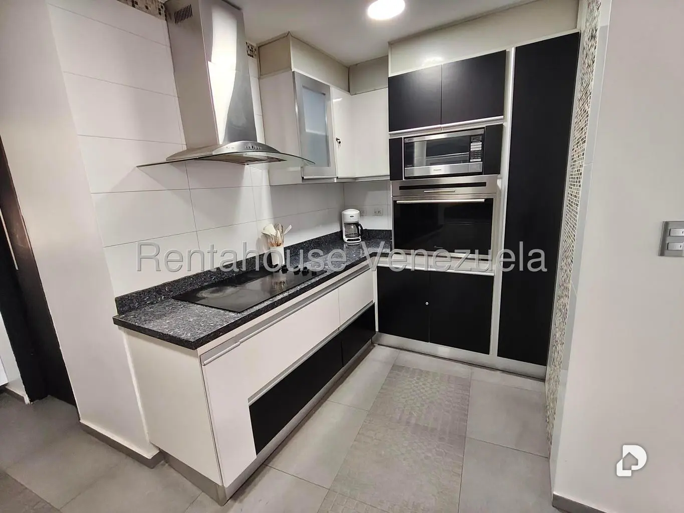 Apartamento en La Urbina, Caracas – 17