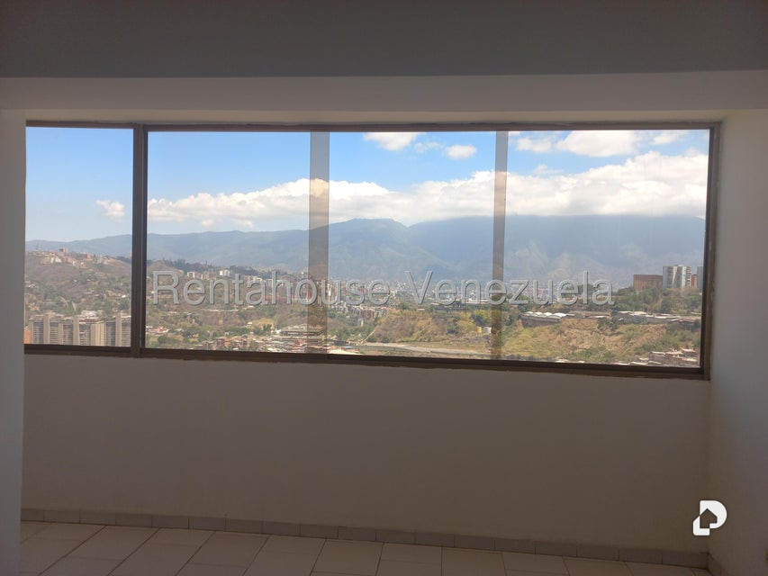 Penthouse en Lomas De La Trinidad, Caracas – 4