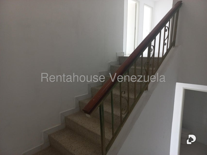Penthouse en Lomas De La Trinidad, Caracas – 8