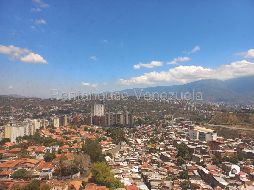 Penthouse en Lomas De La Trinidad, Caracas – 5