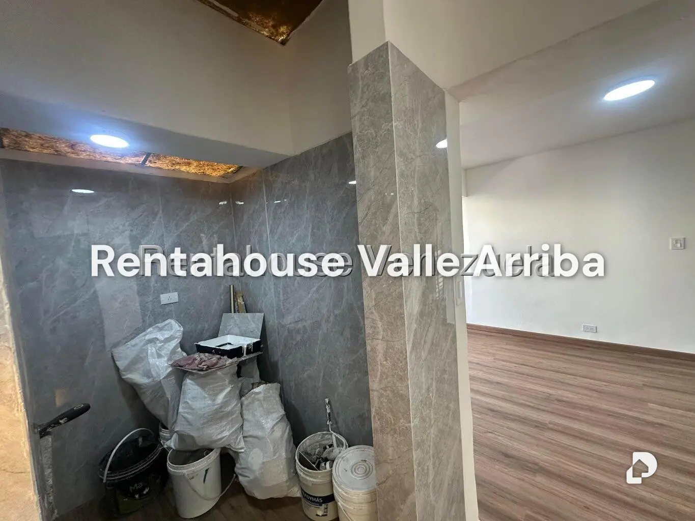 Apartamento en La Urbina, Caracas – 12