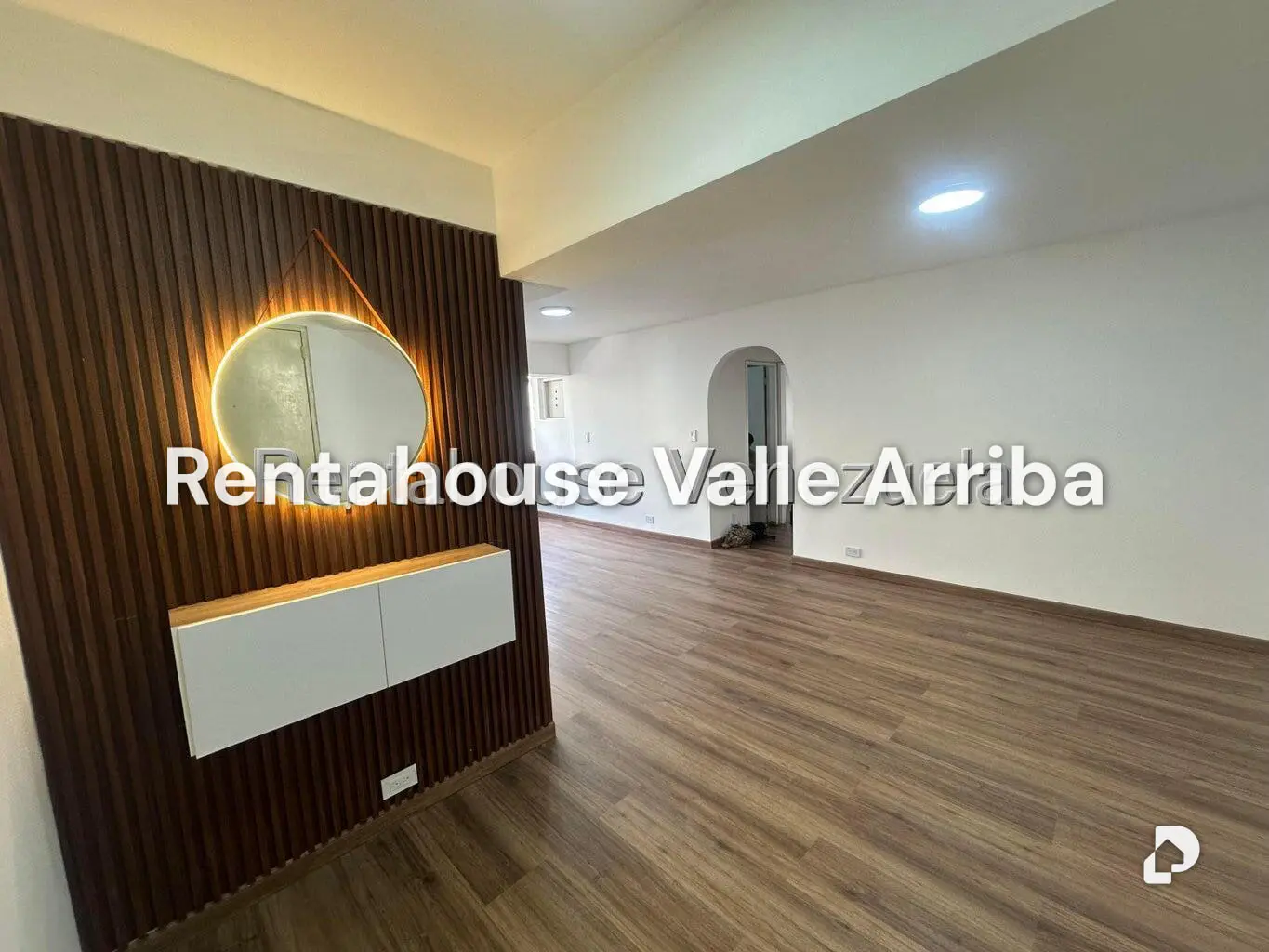 Apartamento en La Urbina, Caracas – 2