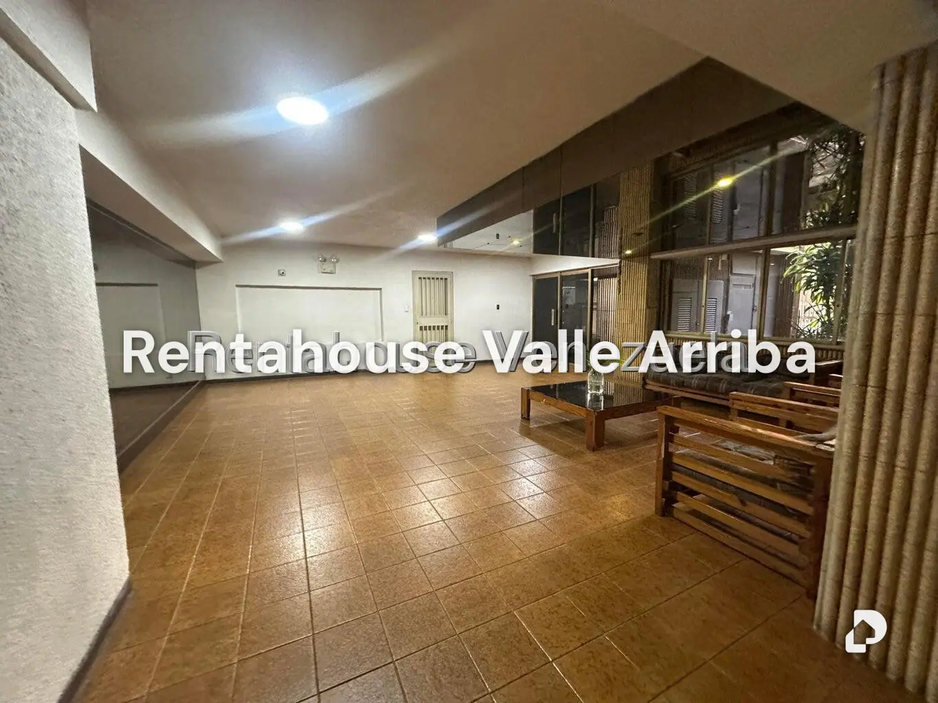 Apartamento en La Urbina, Caracas – 13