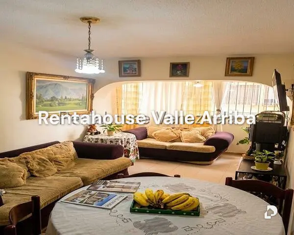 Apartamento en Parroquia Santa Rosalía, Caracas – 1