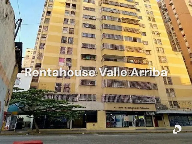 Apartamento en Parroquia Santa Rosalía, Caracas – 28