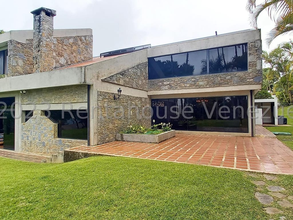 Casa en La Lagunita Country Club, Caracas - 1