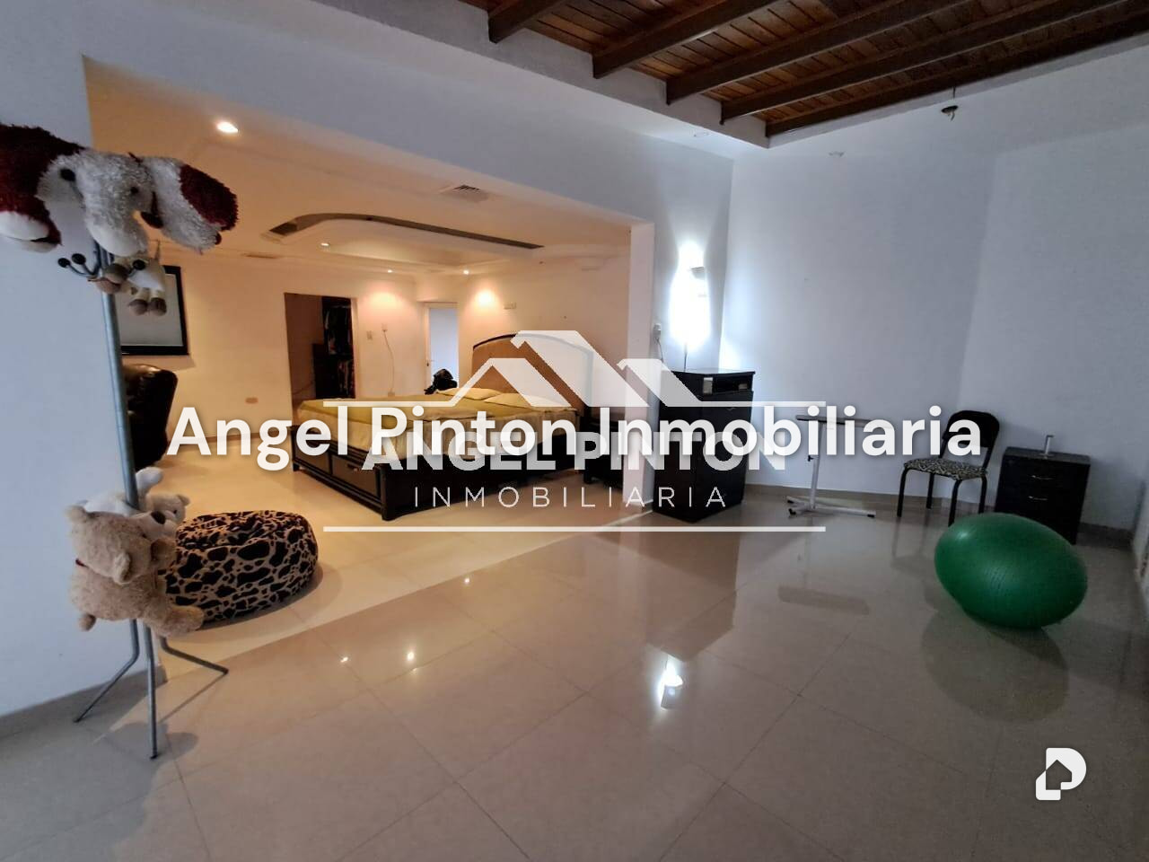 Casa en Santa Fe III, Maracaibo – 2