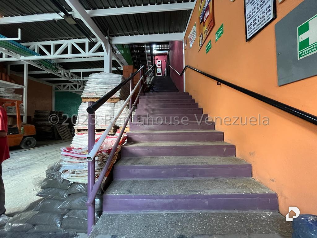 Edificio en Prado de María, Caracas