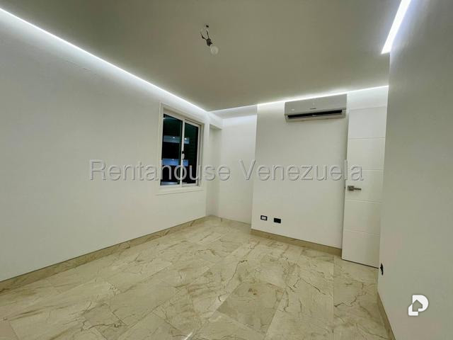 Apartamento en El Rosal, Caracas – 7